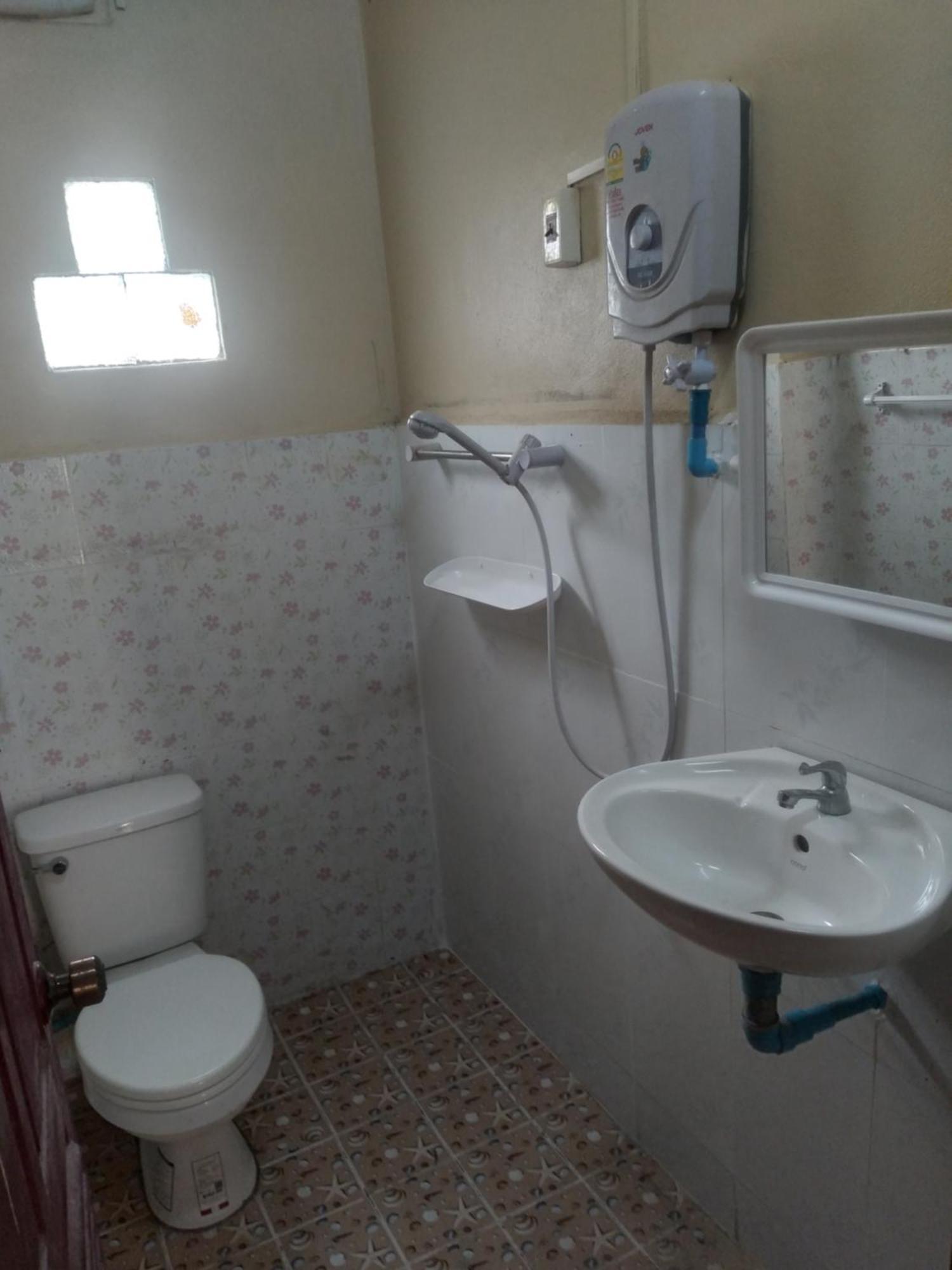 Lamorn Guesthouse Nongkhiaw المظهر الخارجي الصورة