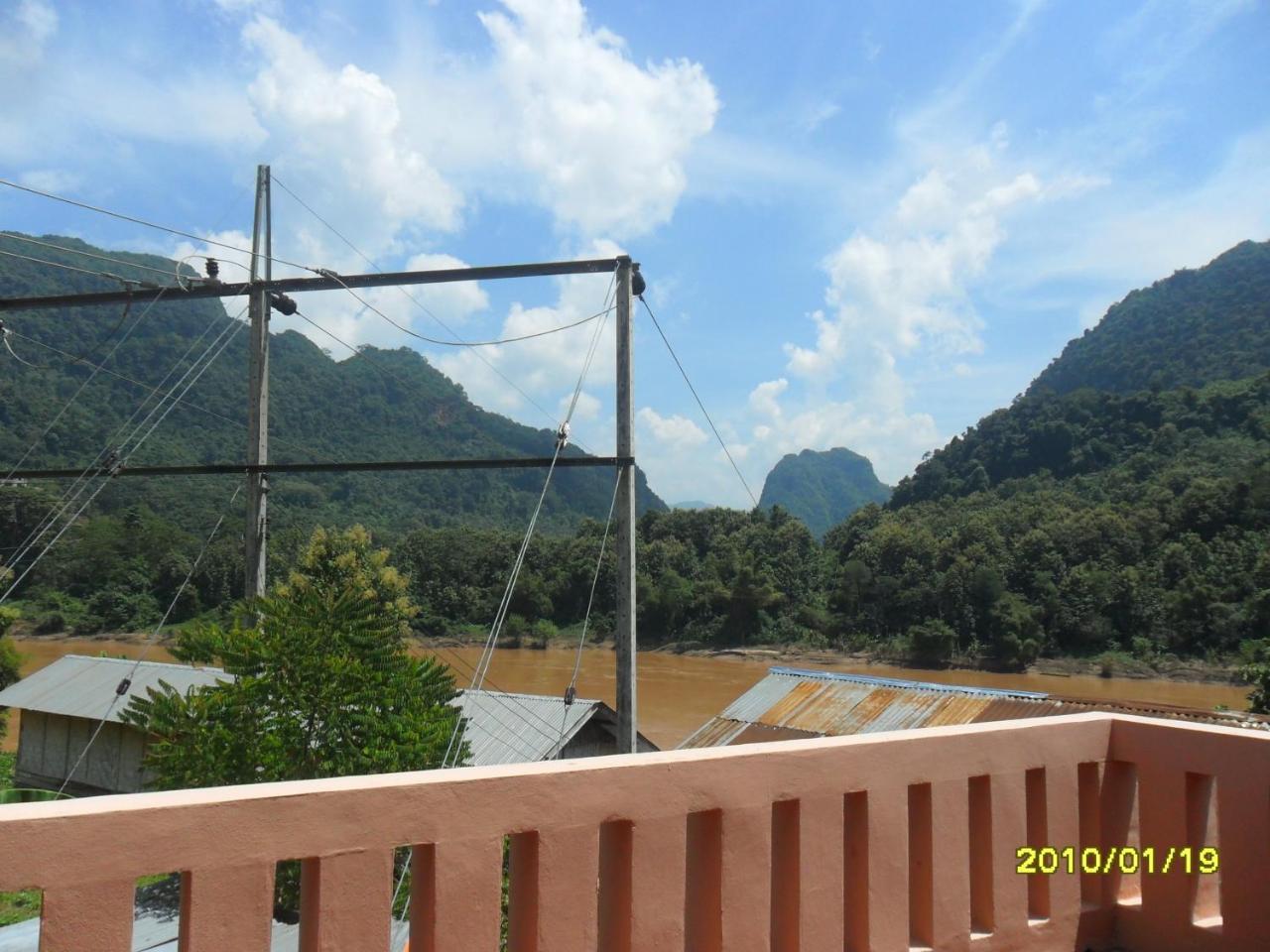 Lamorn Guesthouse Nongkhiaw المظهر الخارجي الصورة